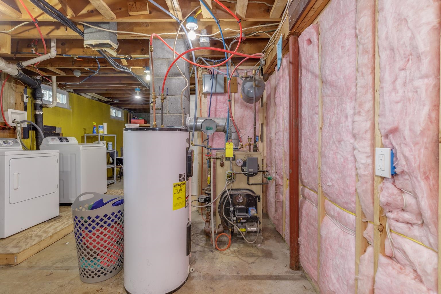 49 Devco Drive Manchester, NH 03103 - Photo 26 of 38