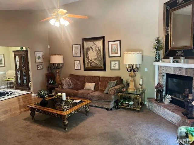 $198,500 | 1828 West Boulevard, Unit B, Belleville, IL 62221