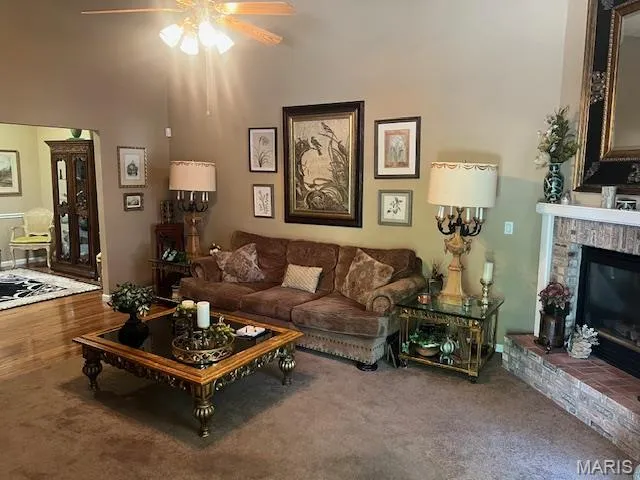 $198,500 | 1828 West Boulevard, Unit B, Belleville, IL 62221