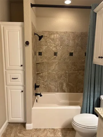 $2,700 | 2134 Chestnut Oak Circle, College Station, TX 77845