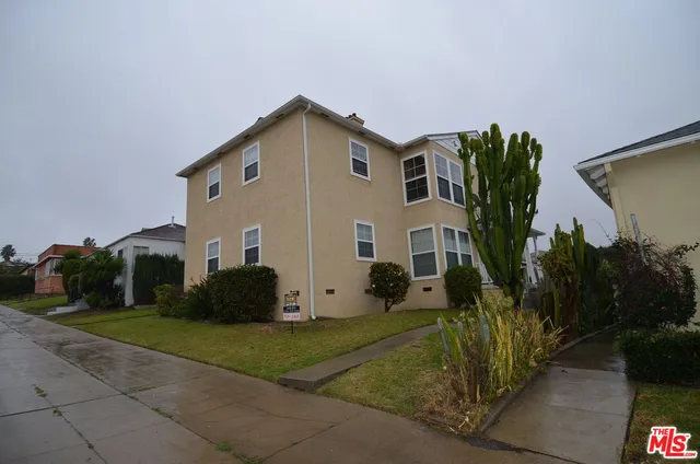 $2,550 | 6116 Overhill Drive, Unit 6120, Los Angeles, CA 90043