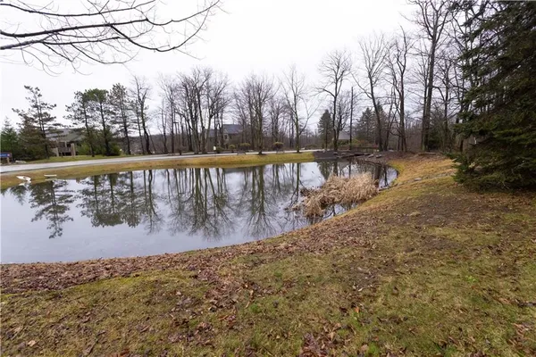 $279,000 | 5008 Summit Drive, Hidden Valley, PA 15502