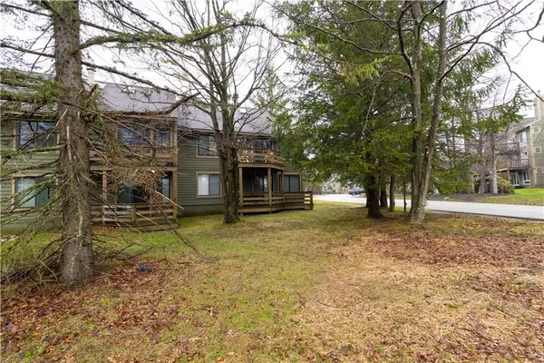 $279,000 | 5008 Summit Drive, Hidden Valley, PA 15502
