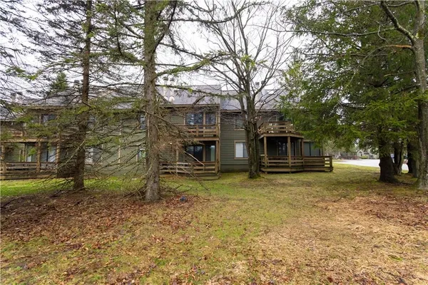 $279,000 | 5008 Summit Drive, Hidden Valley, PA 15502