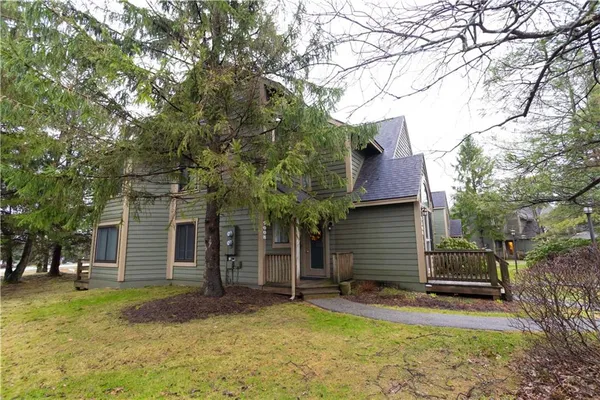 $279,000 | 5008 Summit Drive, Hidden Valley, PA 15502