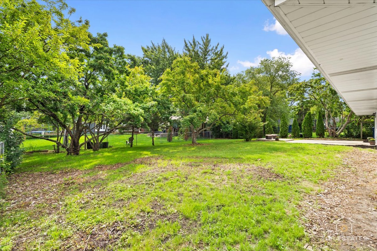 1327 Churchill Road Schaumburg, IL 60169 - Photo 60 of 71