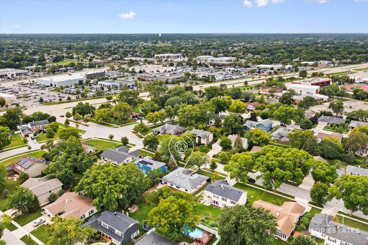 1327 Churchill Road Schaumburg, IL 60169 - Photo 65 of 71 an aerial view of residential houses with outdoor space