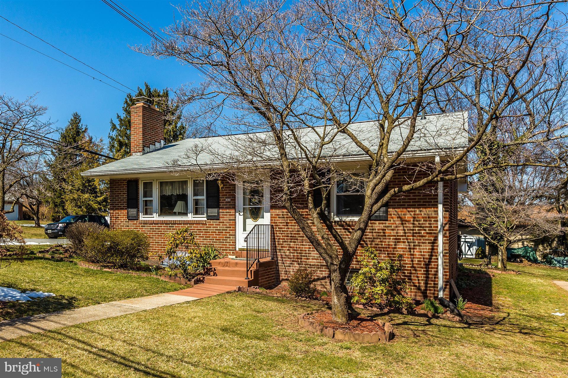 909 Chestnut Street Frederick, MD 21703 - Photo 29 of 29 Exterior (Front)
