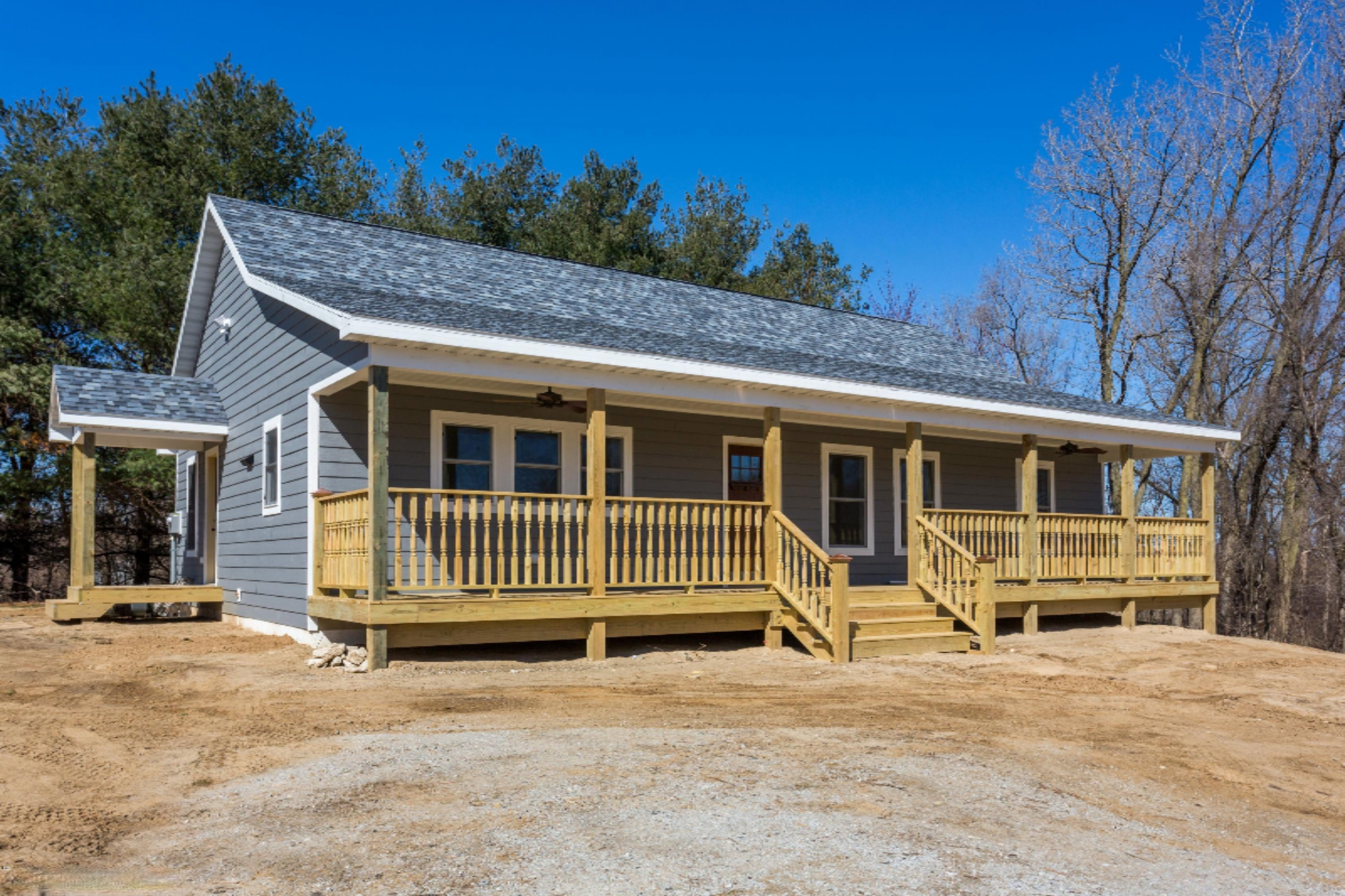 4150 Kinne Road Galien, MI 49113 - Photo 2 of 12 01_4150 Kinne_FrontView_HiRes