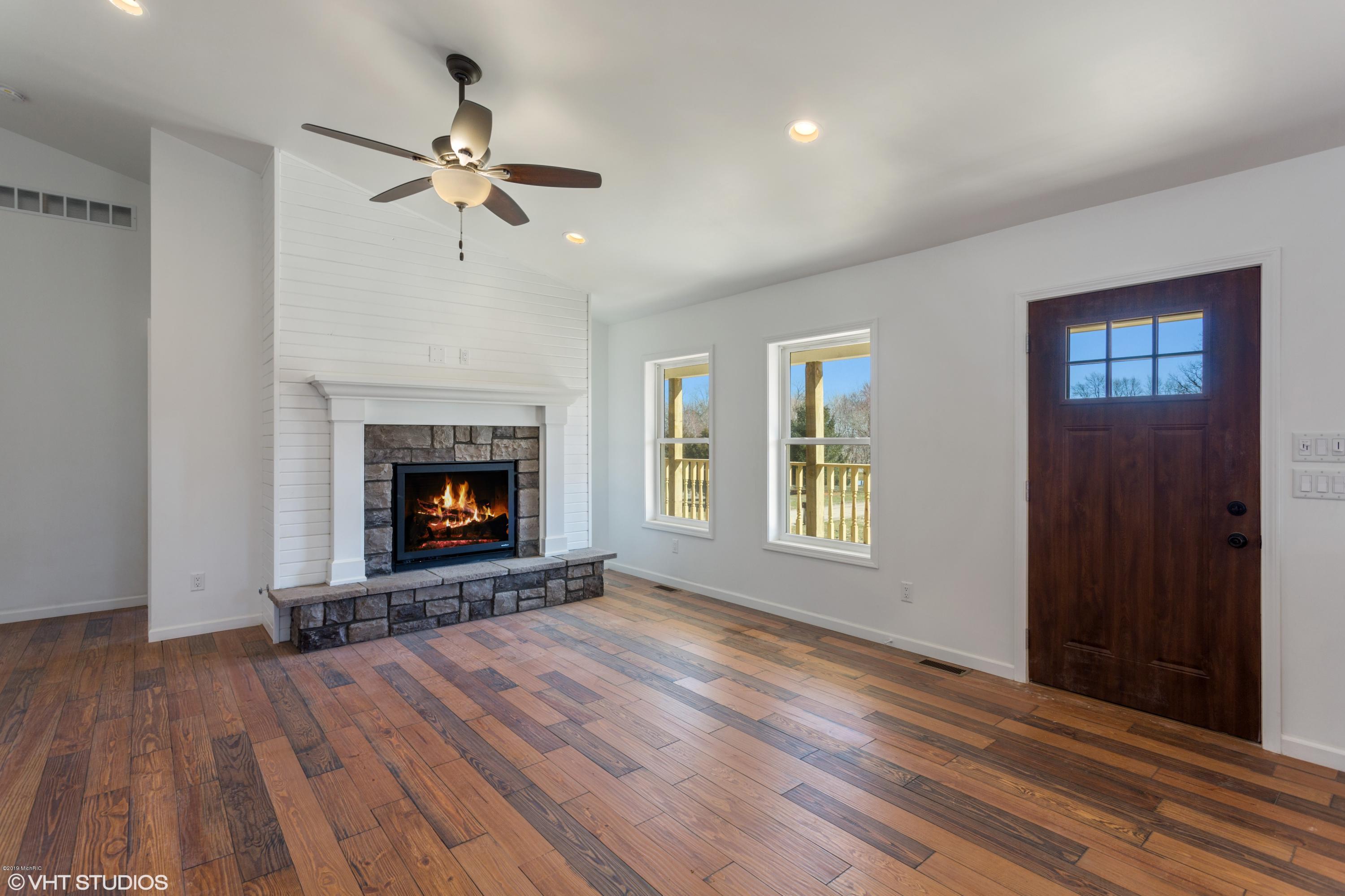 4150 Kinne Road Galien, MI 49113 - Photo 4 of 12 03_4150Kinne_1_LivingRoom_HiRes