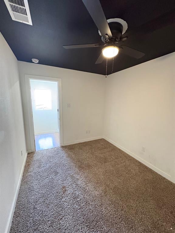 4209 Metropolitan Avenue Dallas, TX 75210 - Photo 13 of 16 a view of an empty room