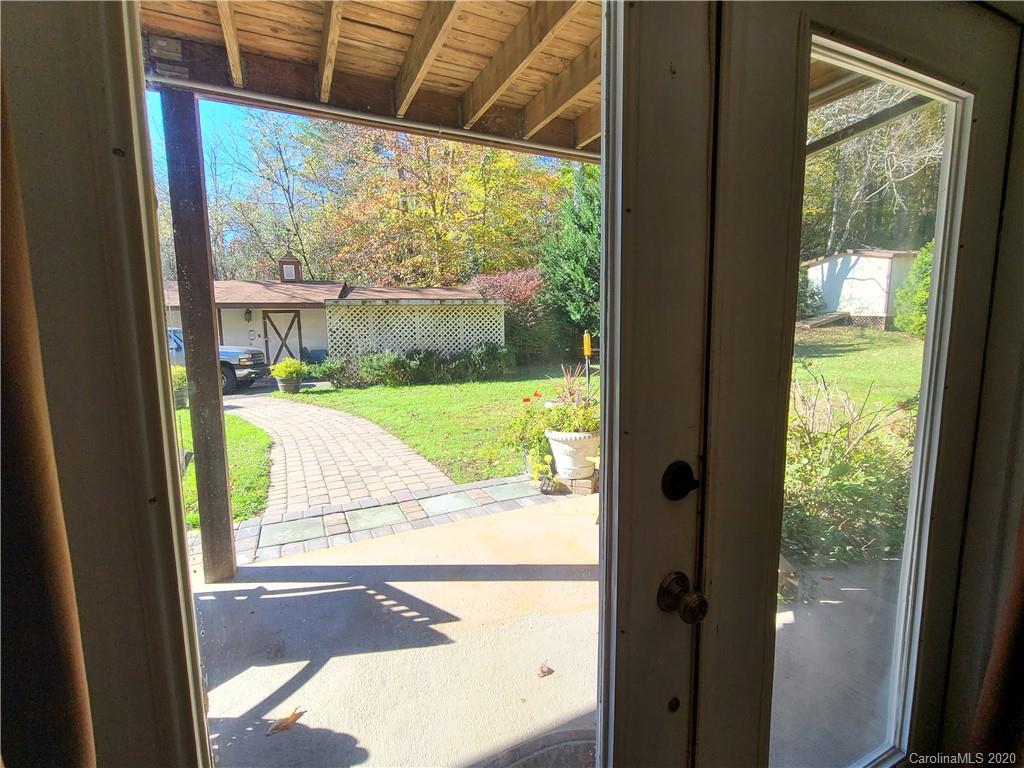 71 McLean Road Weaverville, NC 28787 - Photo 15 of 19 Gallery Image 15