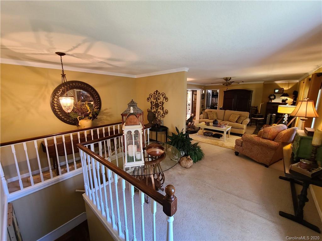 71 McLean Road Weaverville, NC 28787 - Photo 8 of 19 Gallery Image 8