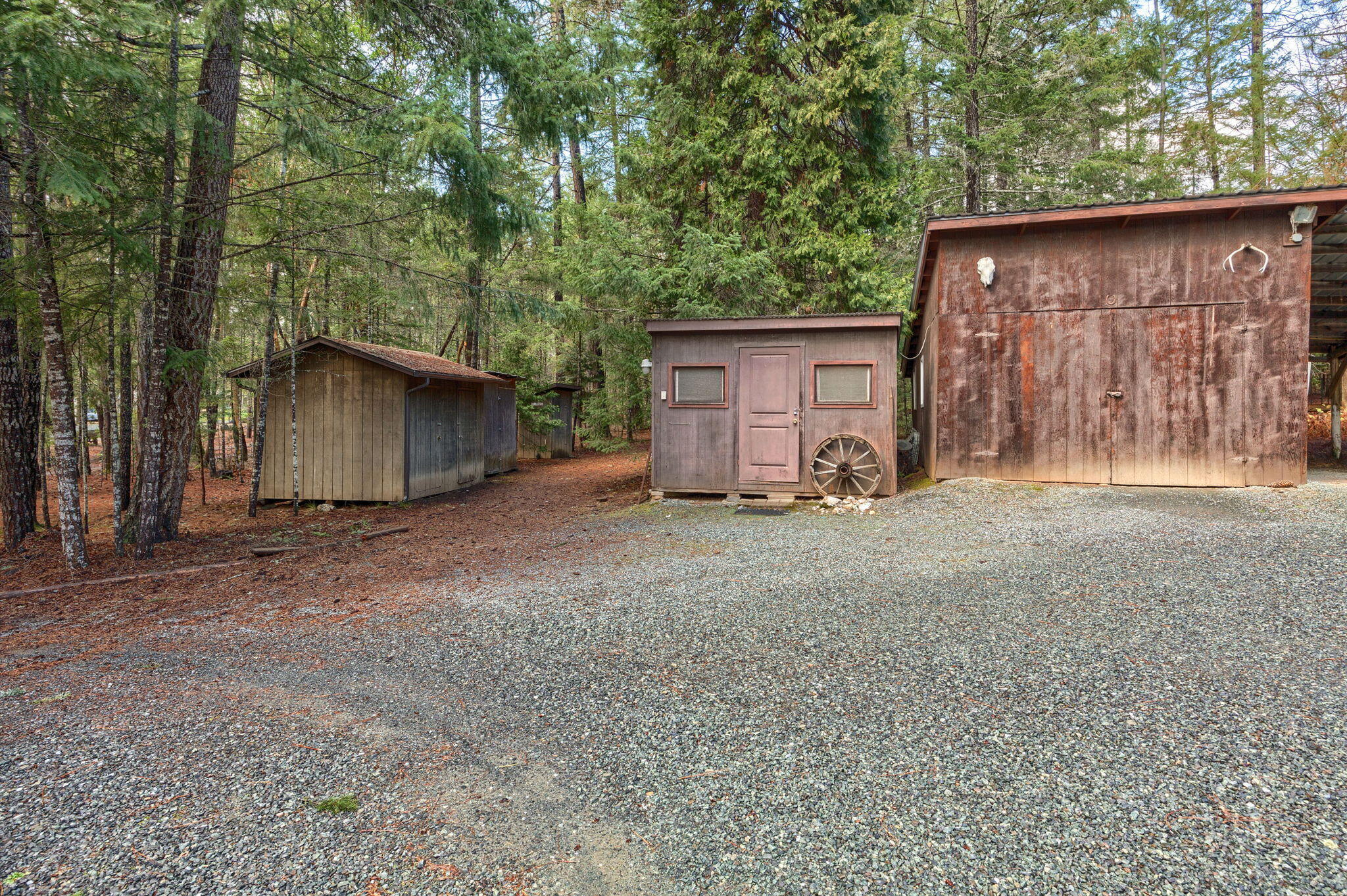 1600 Sykes Creek Road Rogue River, OR 97537 - Photo 44 of 47 Storage buildings