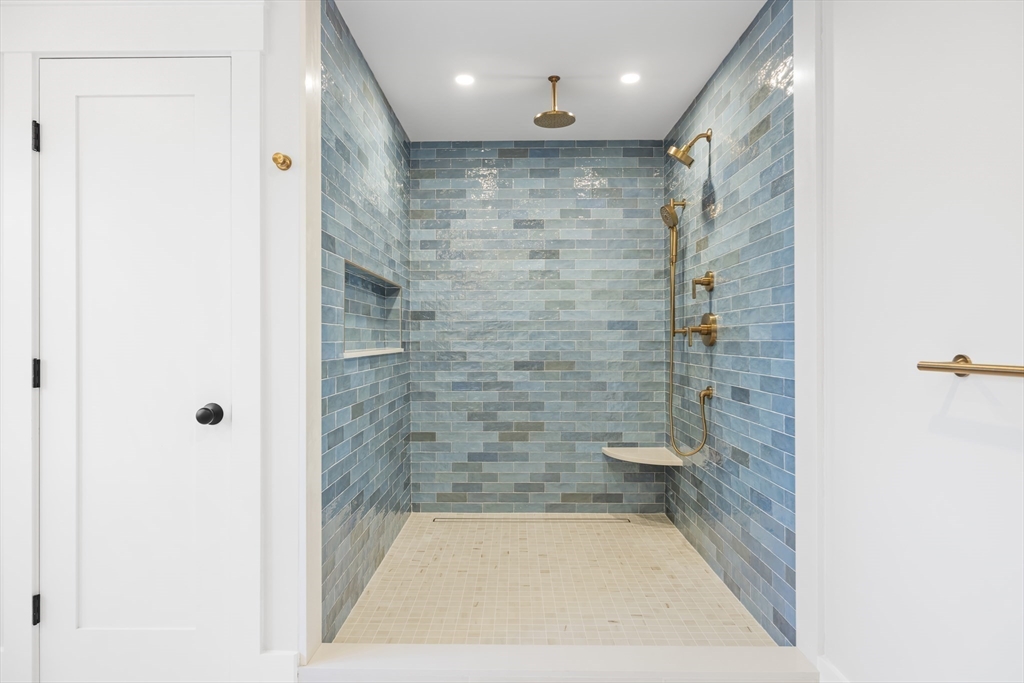 5 Bradford Road Natick, MA 01760 - Photo 18 of 35