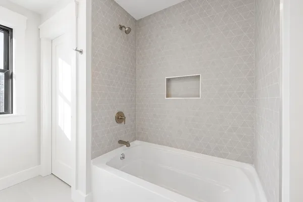$2,238,000 | 5 Bradford Road, Natick, MA 01760