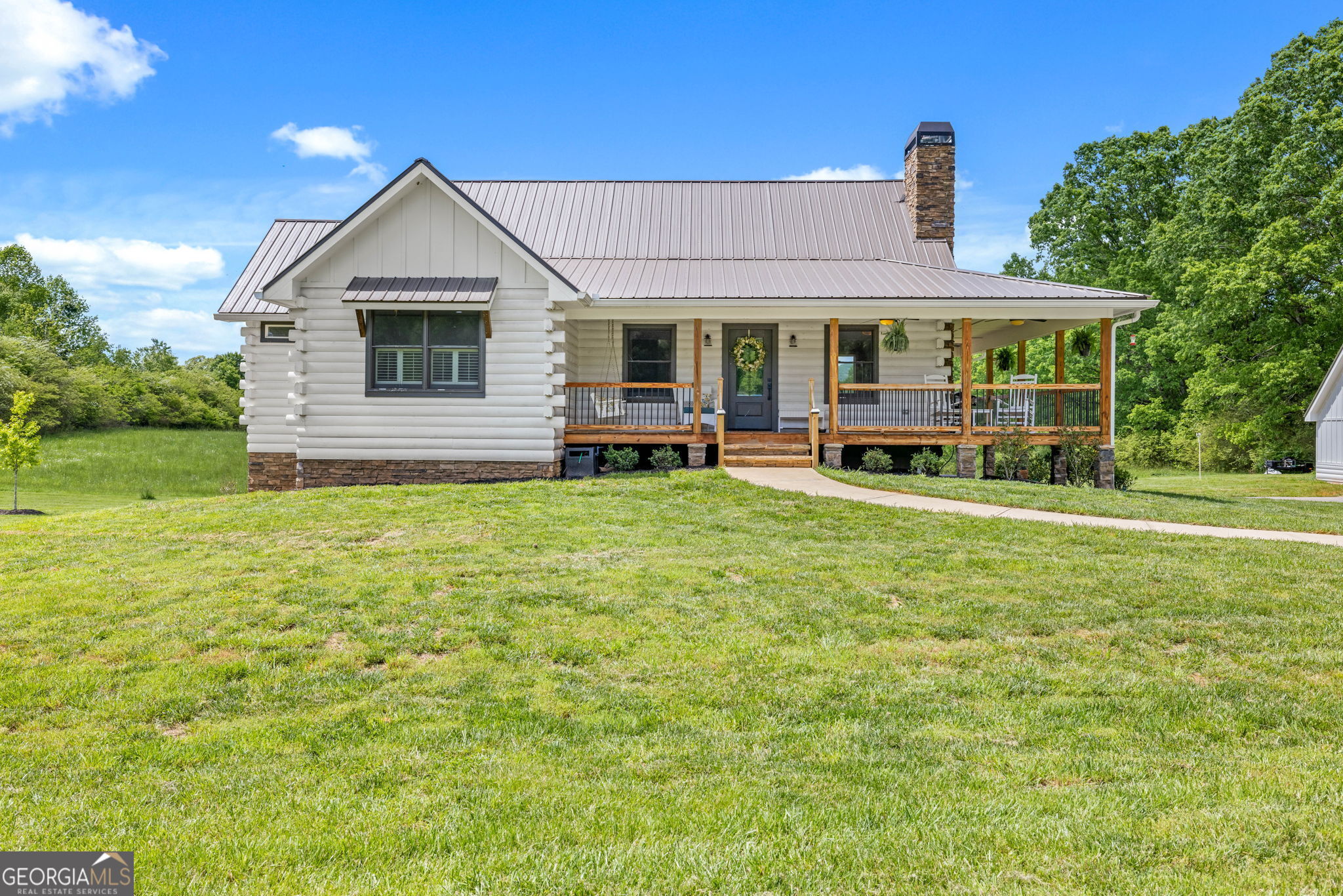 135 Mountain Ridge Drive Clarkesville, GA 30523 - Photo 3 of 85