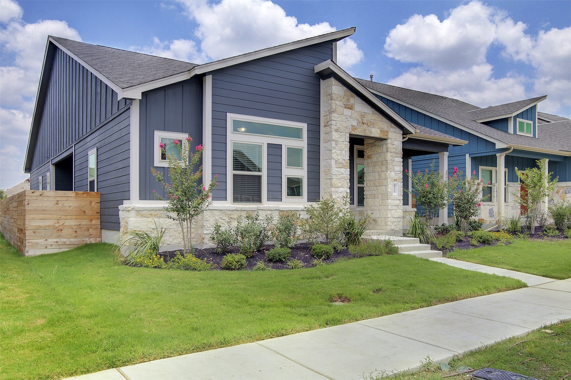 8729 Belknap Rd. Austin, TX 78747 - Photo 5 of 31