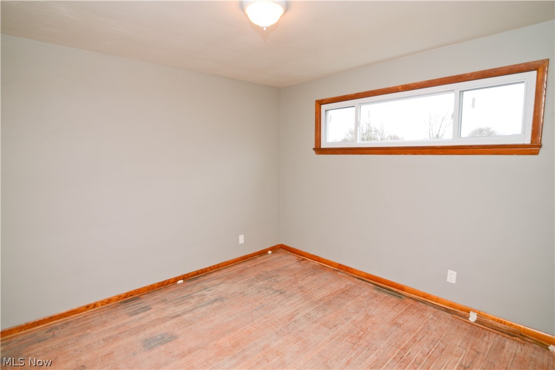 624 Robinson Road Campbell, OH 44405 - Photo 18 of 35 Gallery Image 18