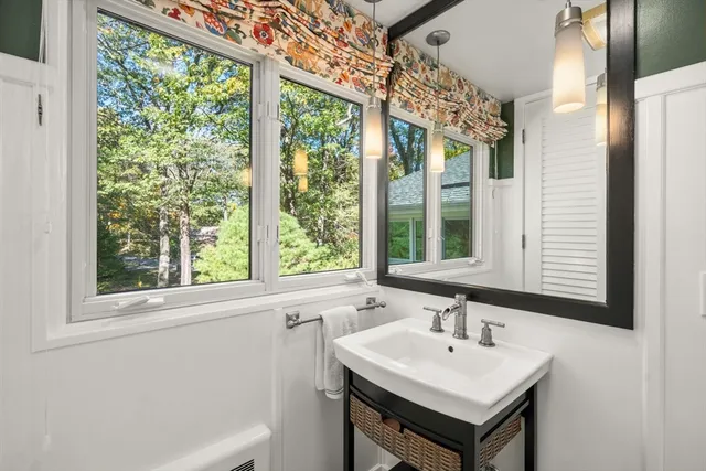 a view of entryway with stairs