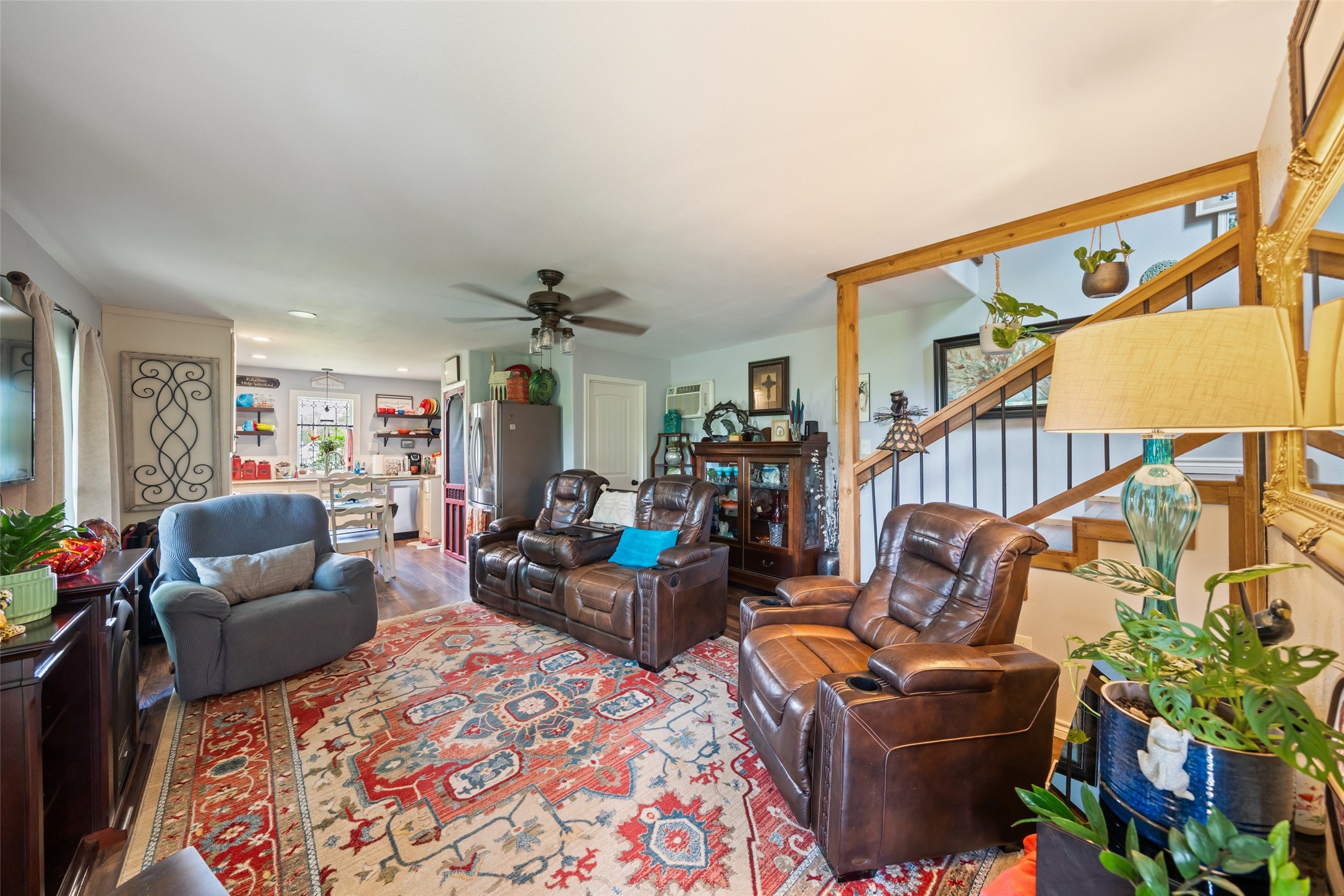 154 Pin Oak Drive Angleton, TX 77515 - Photo 19 of 27