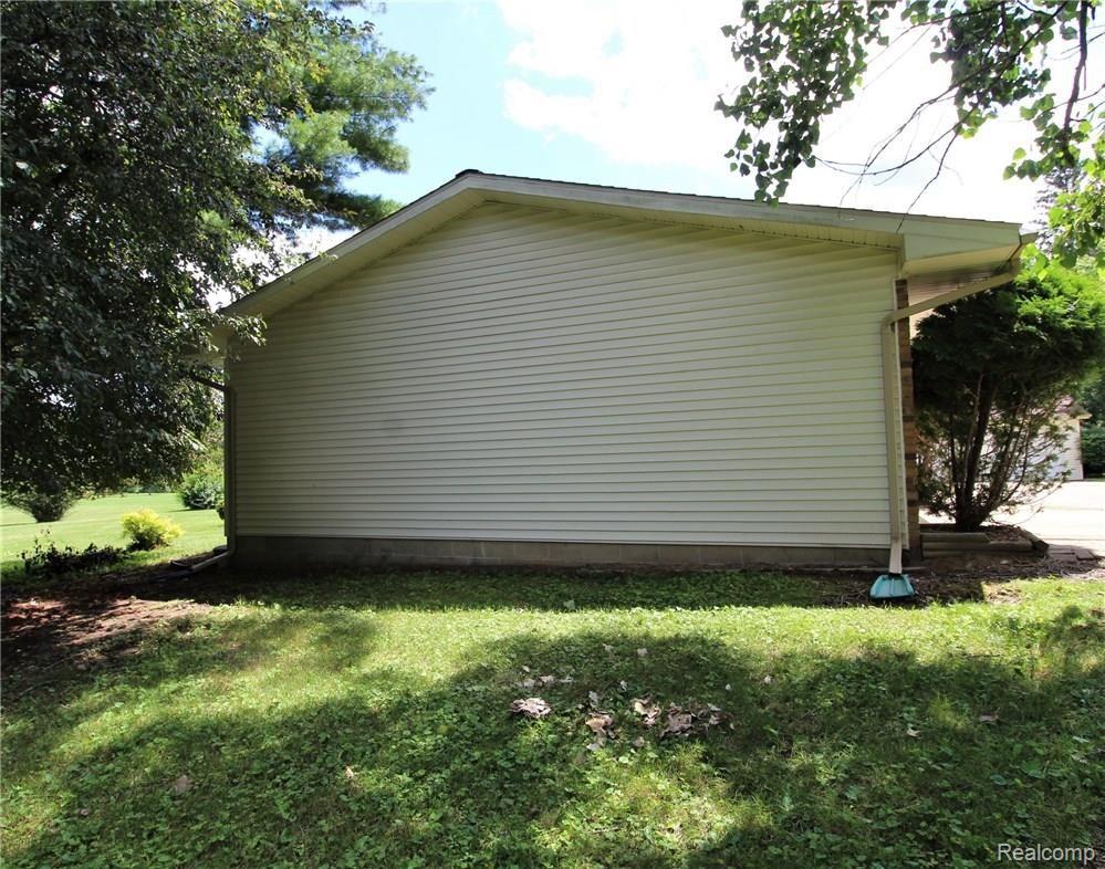 4665 Havens Road Dryden, MI 48428 - Photo 25 of 38 IMG_7939.JPG