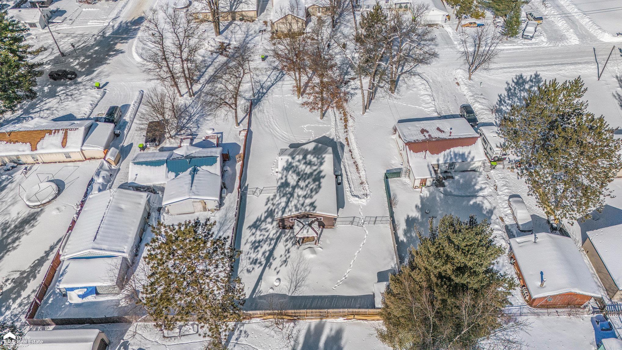 10412 Washington Road St. Helen, MI 48656 - Photo 20 of 22 50166457-929475eb-bbfc-40ca-829d-5b69977518fe.JPG
