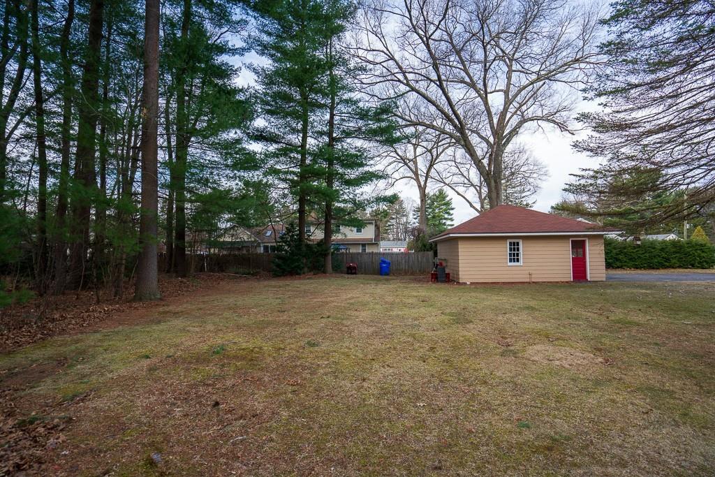 83 Parkerview Street Springfield, MA 01129 - Photo 18 of 20 Gallery Image 18