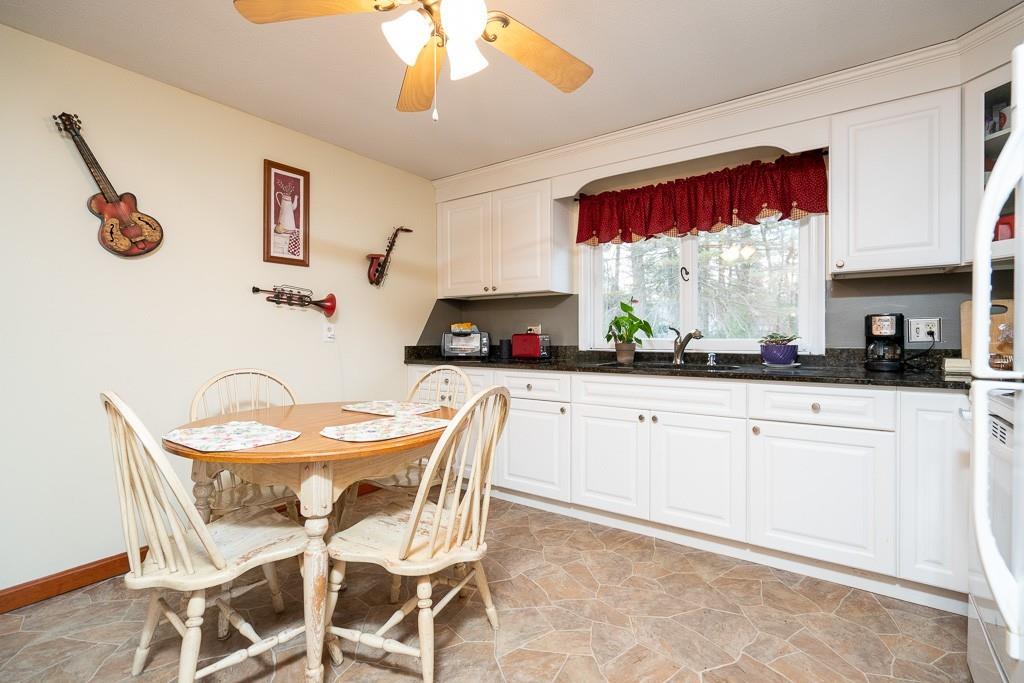 83 Parkerview Street Springfield, MA 01129 - Photo 4 of 20 Gallery Image 4