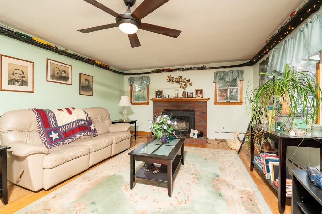 83 Parkerview Street Springfield, MA 01129 - Photo 5 of 20 Gallery Image 5