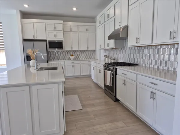 $3,000 | 31007 Golden Felipe Street, Fulshear, TX 77441