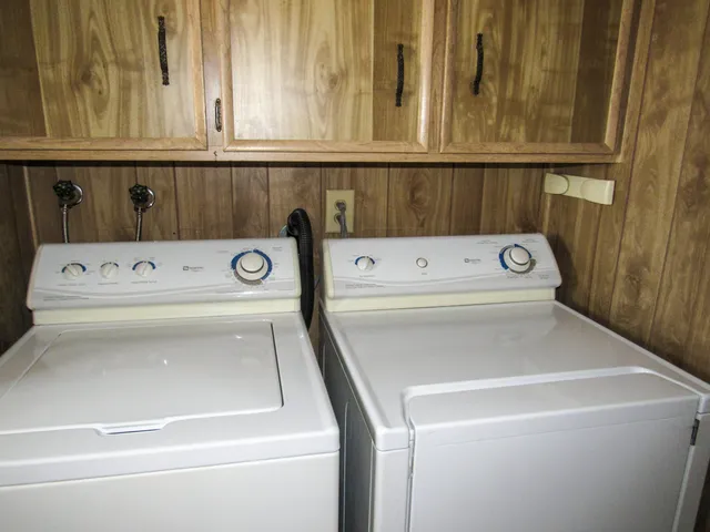 $275,000 | 38171 Juaro Circle, Palm Desert, CA 92260