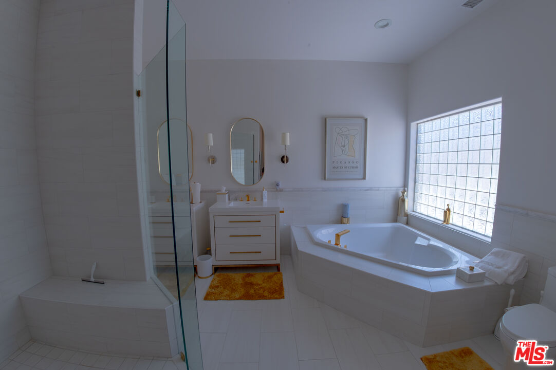 42503 Rancho Mirage Lane Rancho Mirage, CA 92270 - Photo 25 of 47 Gallery Image 25