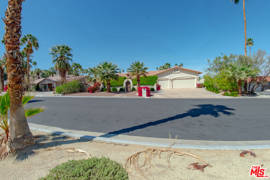 42503 Rancho Mirage Lane Rancho Mirage, CA 92270 - Photo 45 of 47 Gallery Image 45