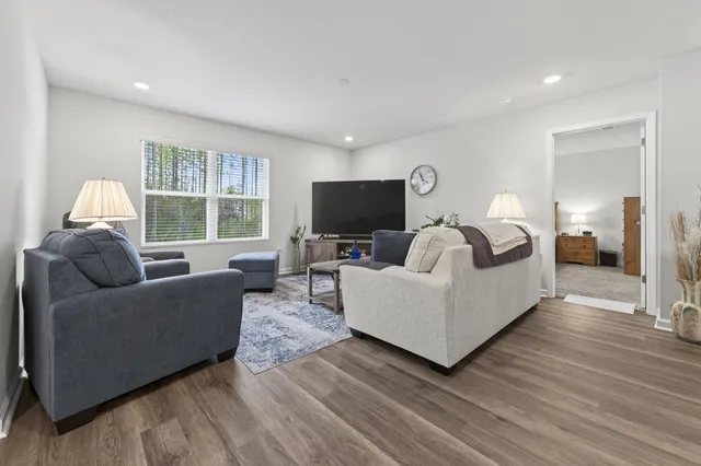 $286,900 | 3049 Heritage Plantation Boulevard, Laurel Hill, FL 32567