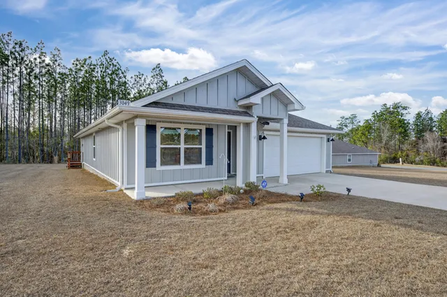 $286,900 | 3049 Heritage Plantation Boulevard, Laurel Hill, FL 32567