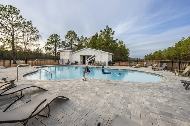 $286,900 | 3049 Heritage Plantation Boulevard, Laurel Hill, FL 32567