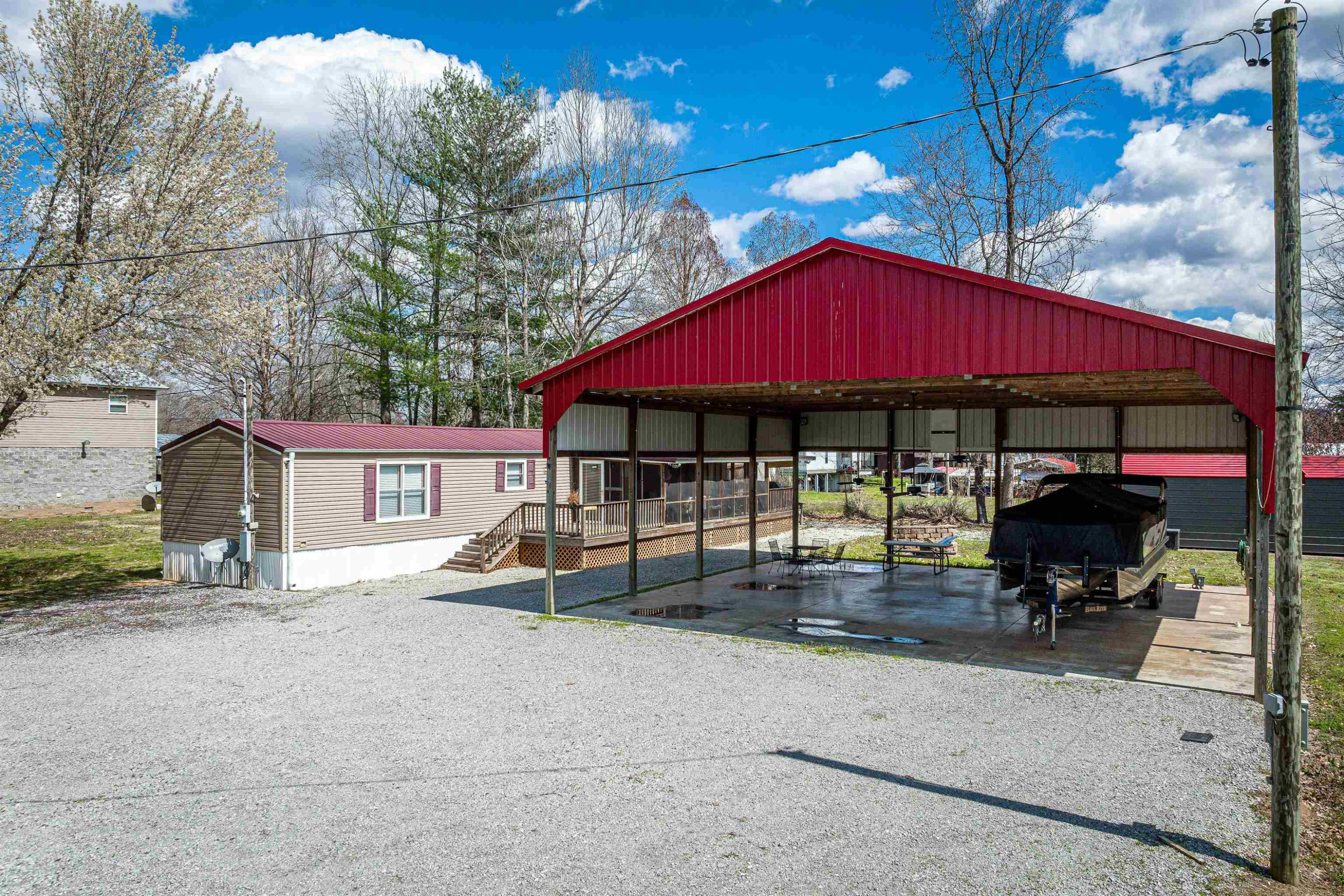 36 Red Oak Tree Drive Decaturville, TN 38329 - Photo 1 of 22 Photo 1