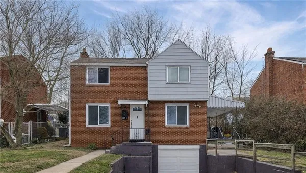 $140,000 | 811 Clonmel Street, Duquesne, PA 15110