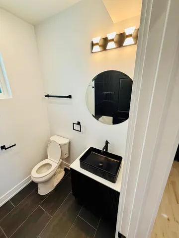 $759,900 | 155 North La Crosse Avenue, Chicago, IL 60644