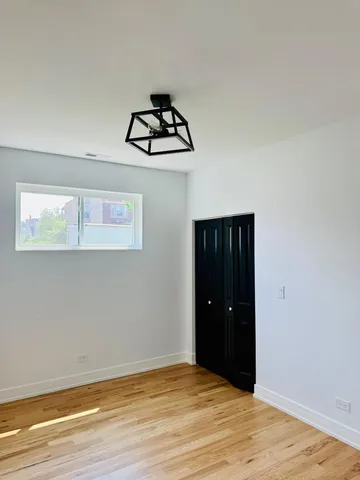 $759,900 | 155 North La Crosse Avenue, Chicago, IL 60644