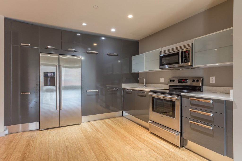 691 Massachusetts Avenue, Unit 308 Boston, MA 02118 - Photo 5 of 9