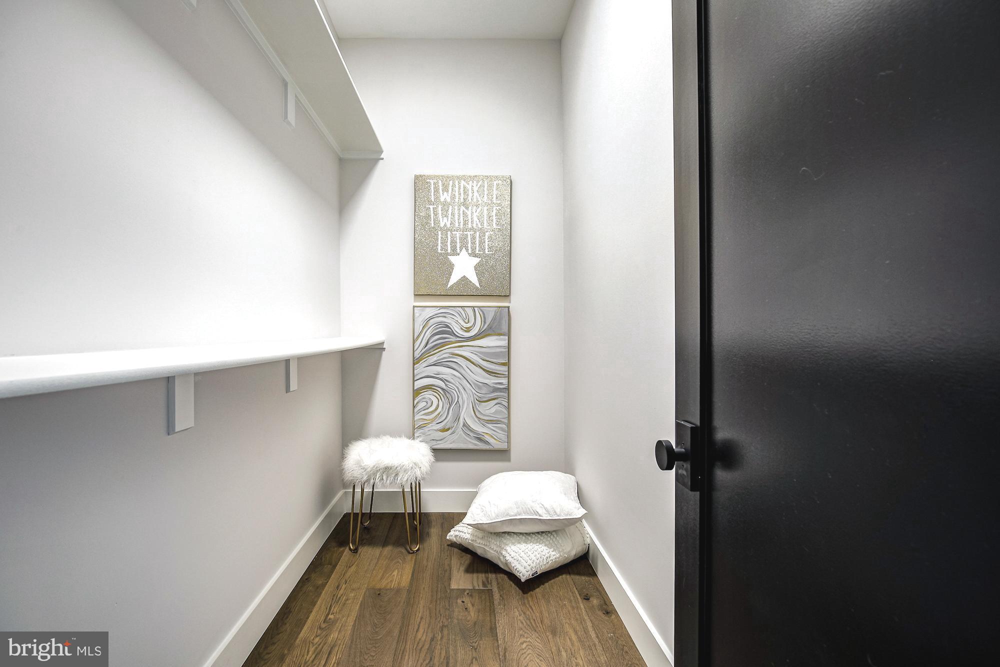 6160 Hardy Drive McLean, VA 22101 - Photo 23 of 41 a bedroom with a bed and a window