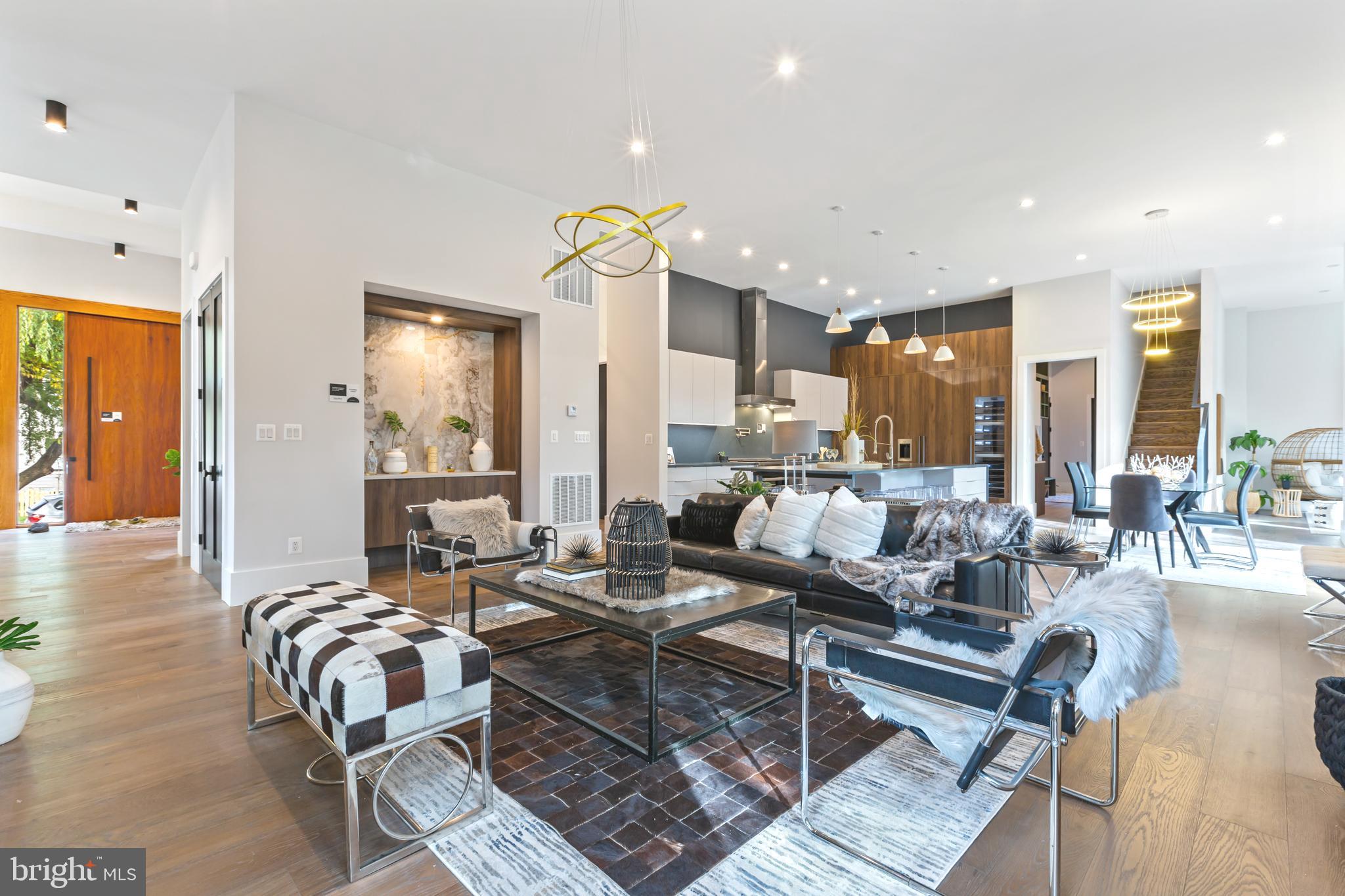 6160 Hardy Drive McLean, VA 22101 - Photo 7 of 41 a living room with lots of furniture and a table