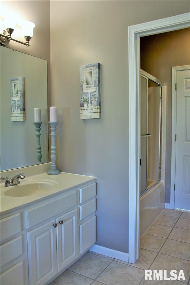 2100 Timber Ridge Drive Port Byron, IL 61275 - Photo 13 of 24 Gallery Image 13