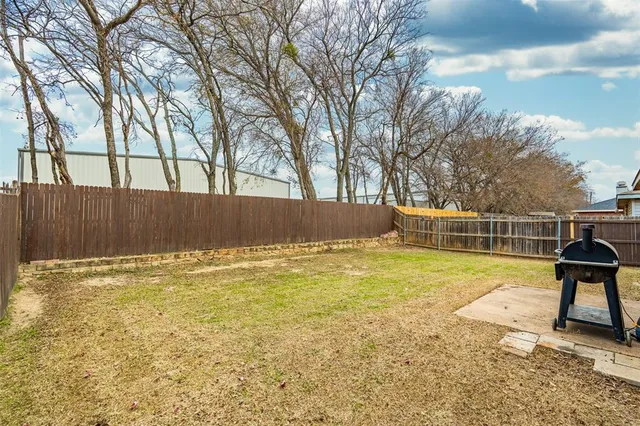 $266,500 | 2133 Shawnee Trail, Fort Worth, TX 76247