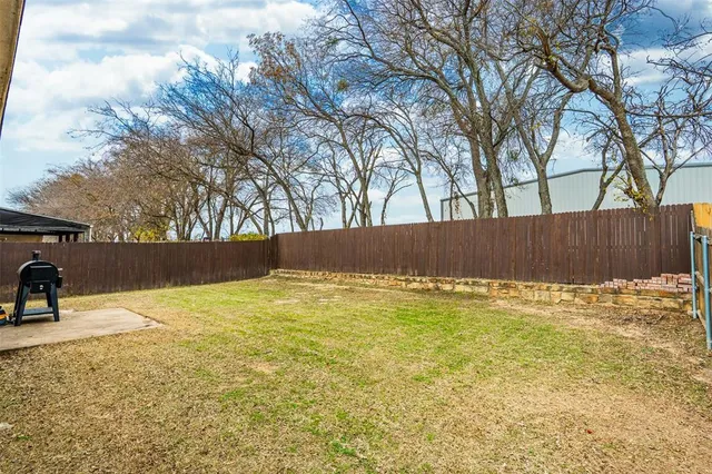 $266,500 | 2133 Shawnee Trail, Fort Worth, TX 76247
