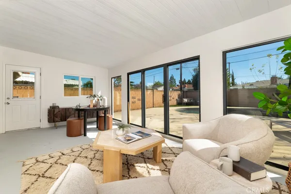 $949,000 | 19844 Hemmingway Street, Winnetka, CA 91306