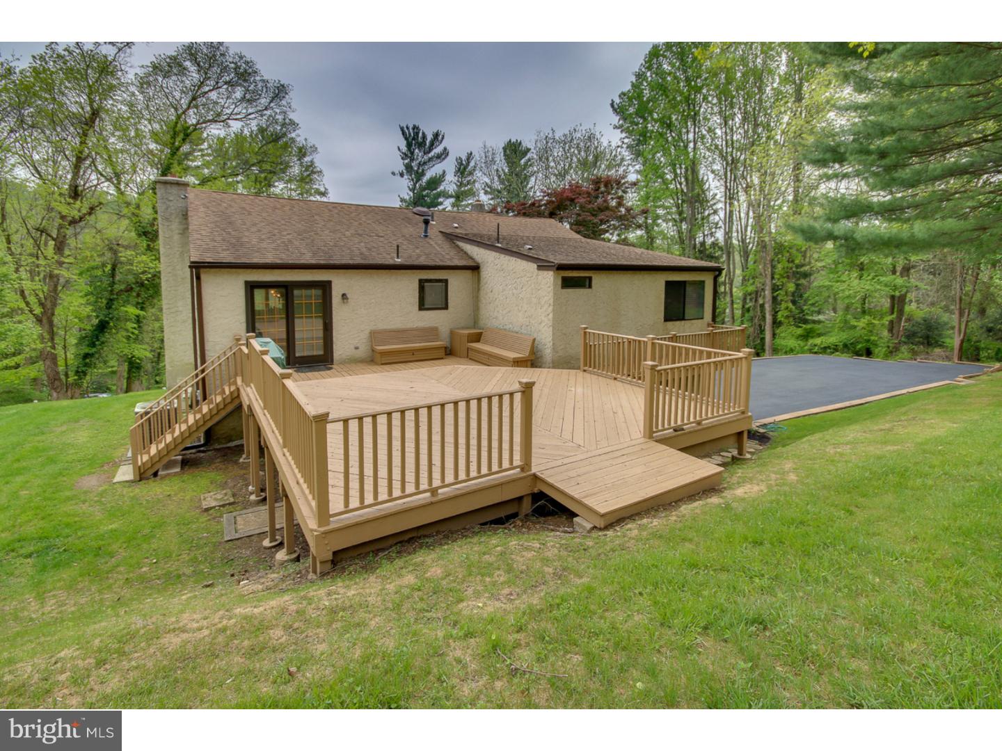 1211 Robin Hill Road Media, PA 19063 - Photo 5 of 25 Exterior Back