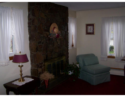 6 3rd Street Saugus, MA 01906 - Photo 9 of 17 Gallery Image 9